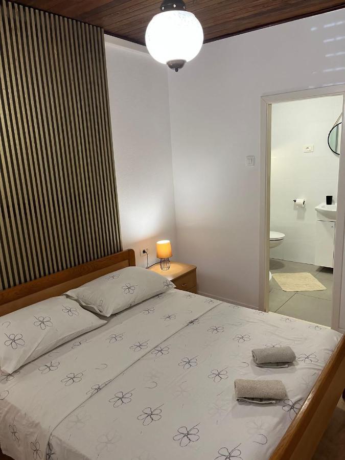 Apartman Mijic Trogir Buitenkant foto