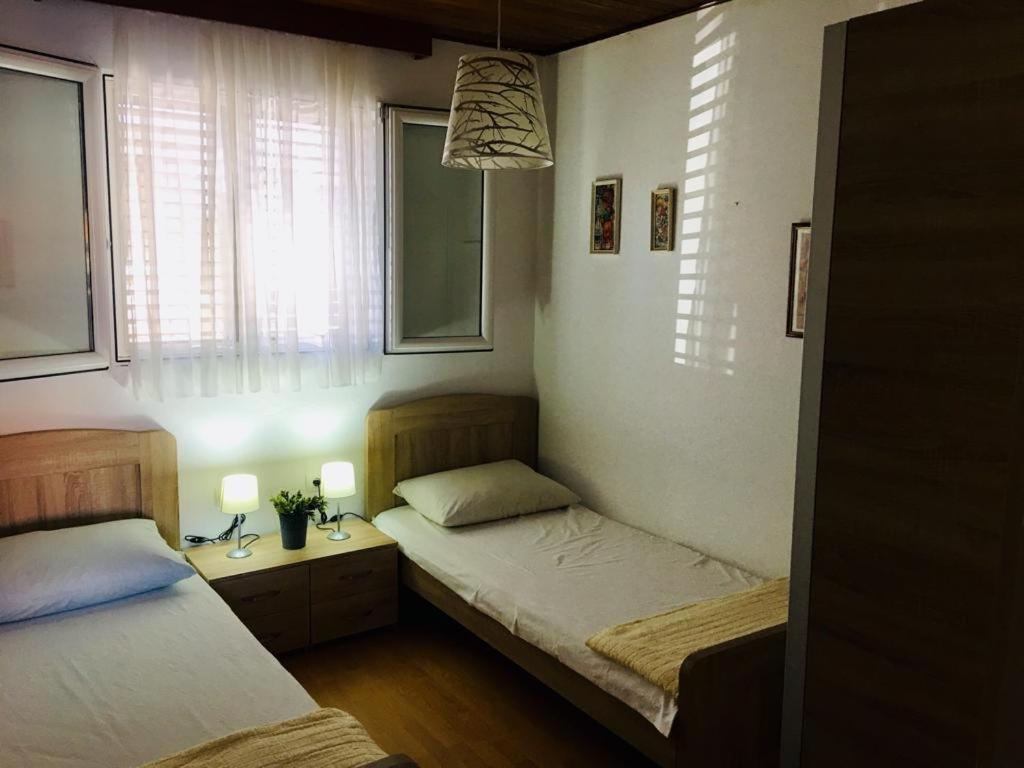 Apartman Mijic Trogir Buitenkant foto