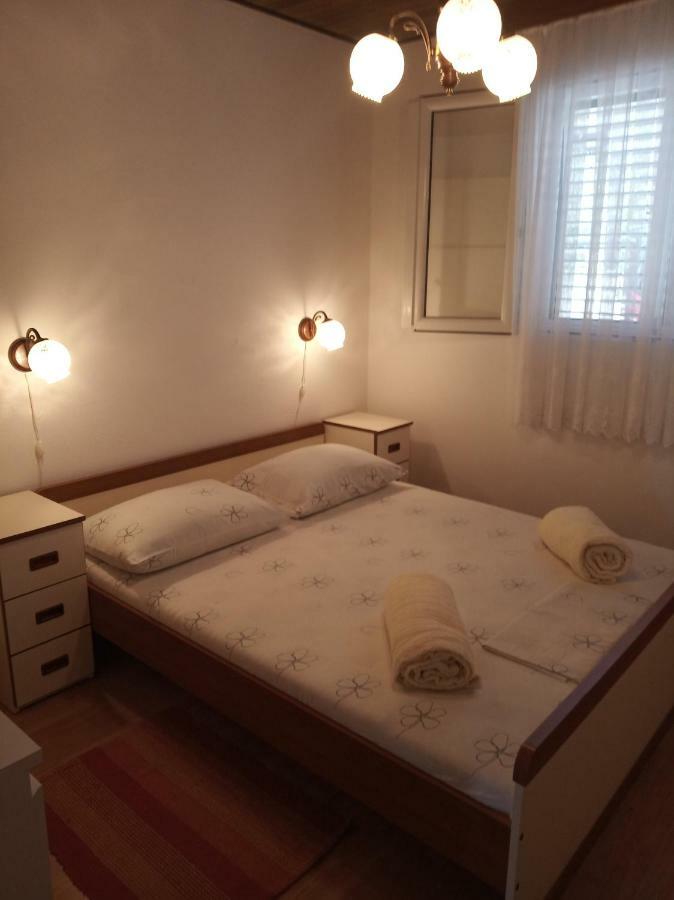 Apartman Mijic Trogir Buitenkant foto